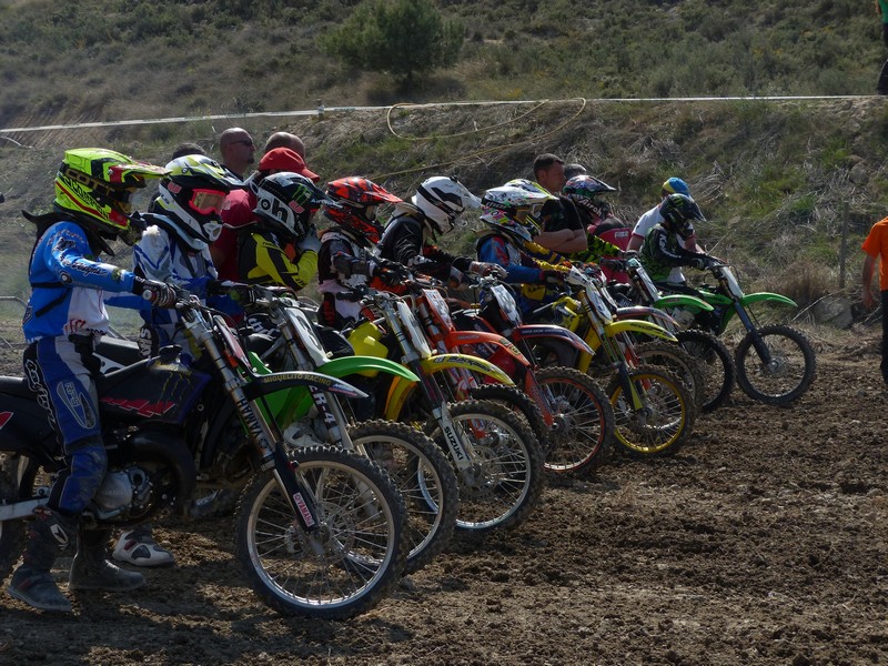 17 pilotos de Categor&iacute;as inferiores tomaron parte en el Motocross de Falces